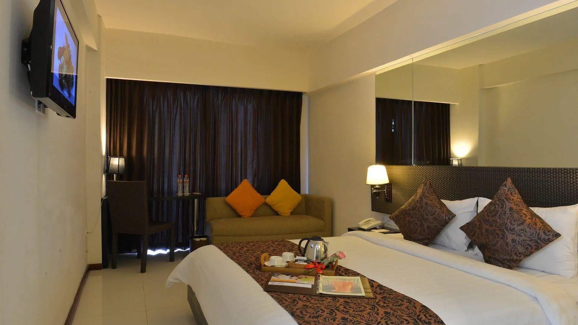 Solaris Hotel Kuta Кута